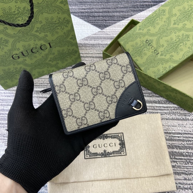 G*u*i wallets & purse